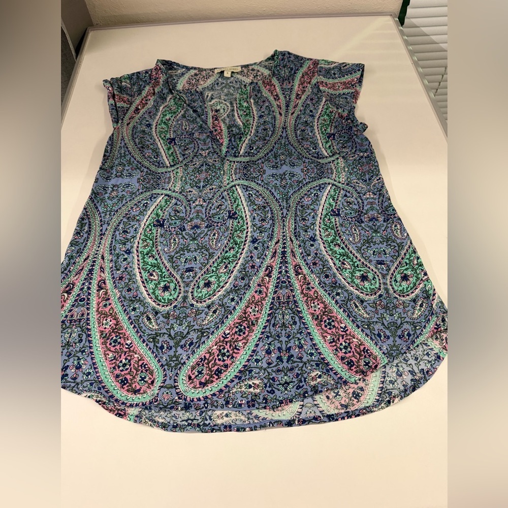 Lucy & Laurel Multicolor Paisley Blouse